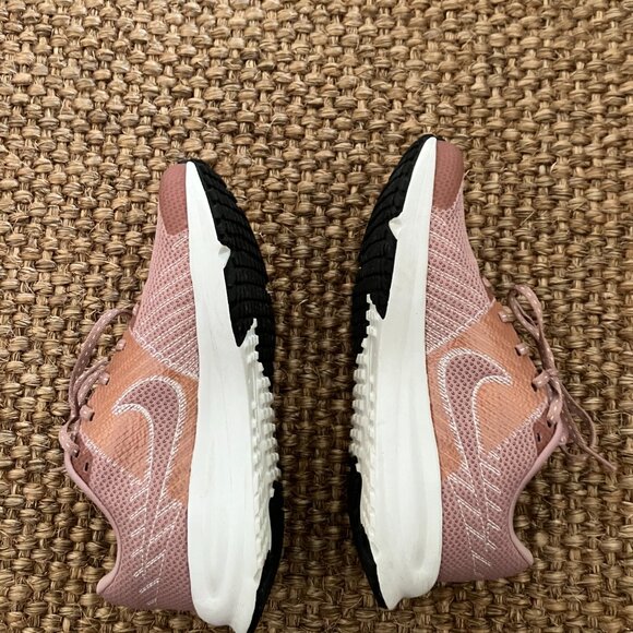 Nike Run Defy 7.5 - Picture 5 of 6